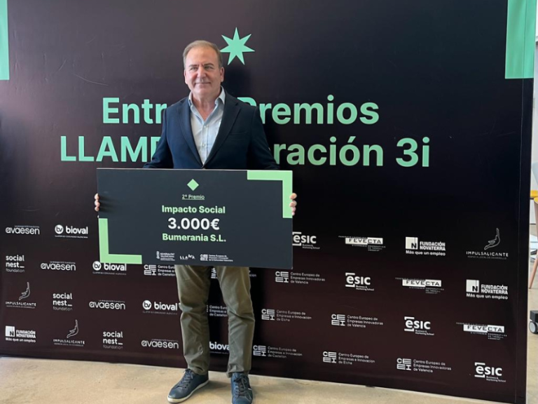 Bumerania, awarded with the LAMP Acceleration 3i Award