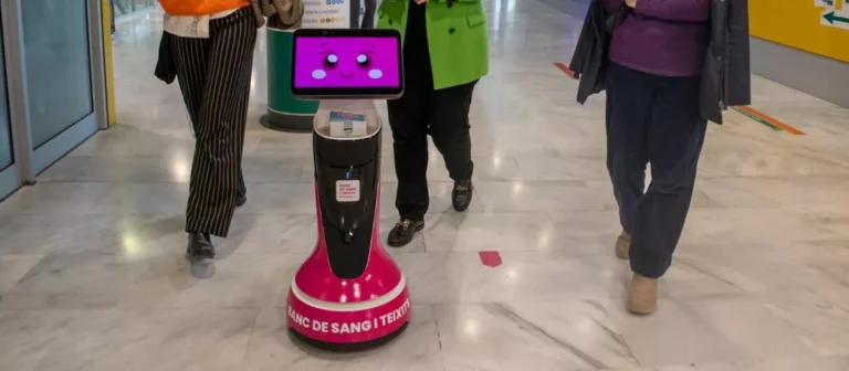 robot-para-fomentar-donacion-de-sangre