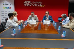 Firma de acuerdo de colaboración con la Fundación ONCE